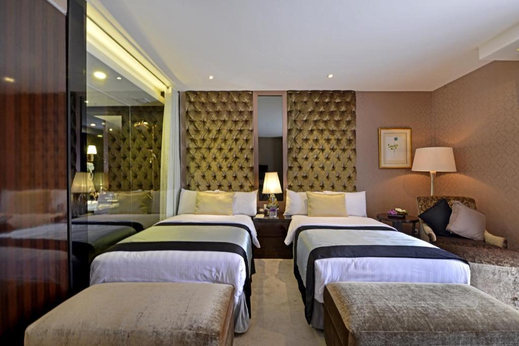 Hotel Amaroossa Grande Bekasi Esterno foto
